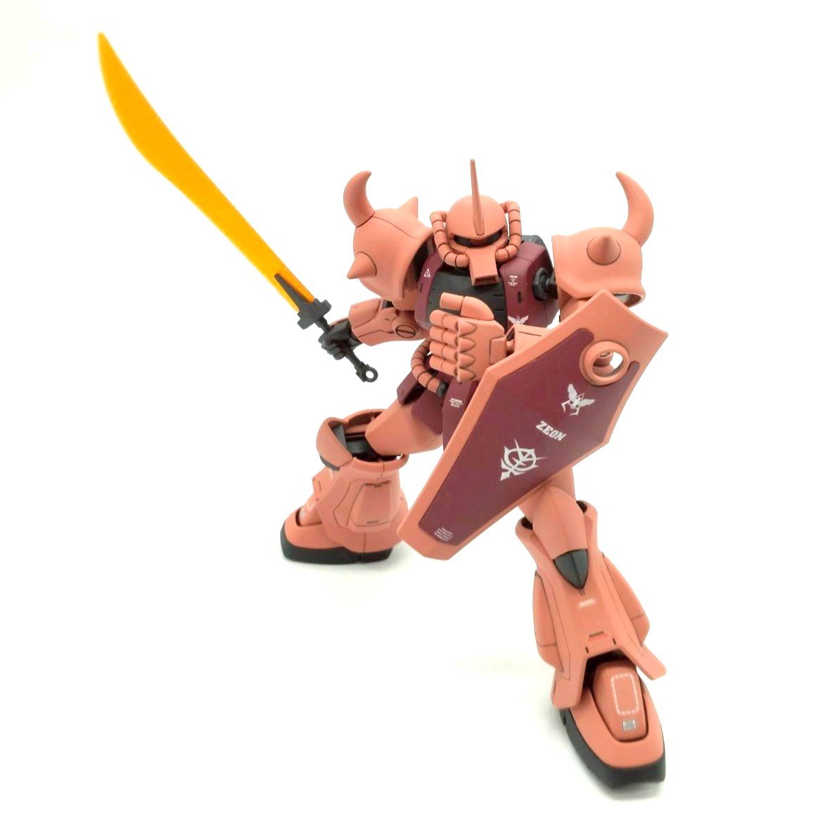 chars-gouf-8-posing-5