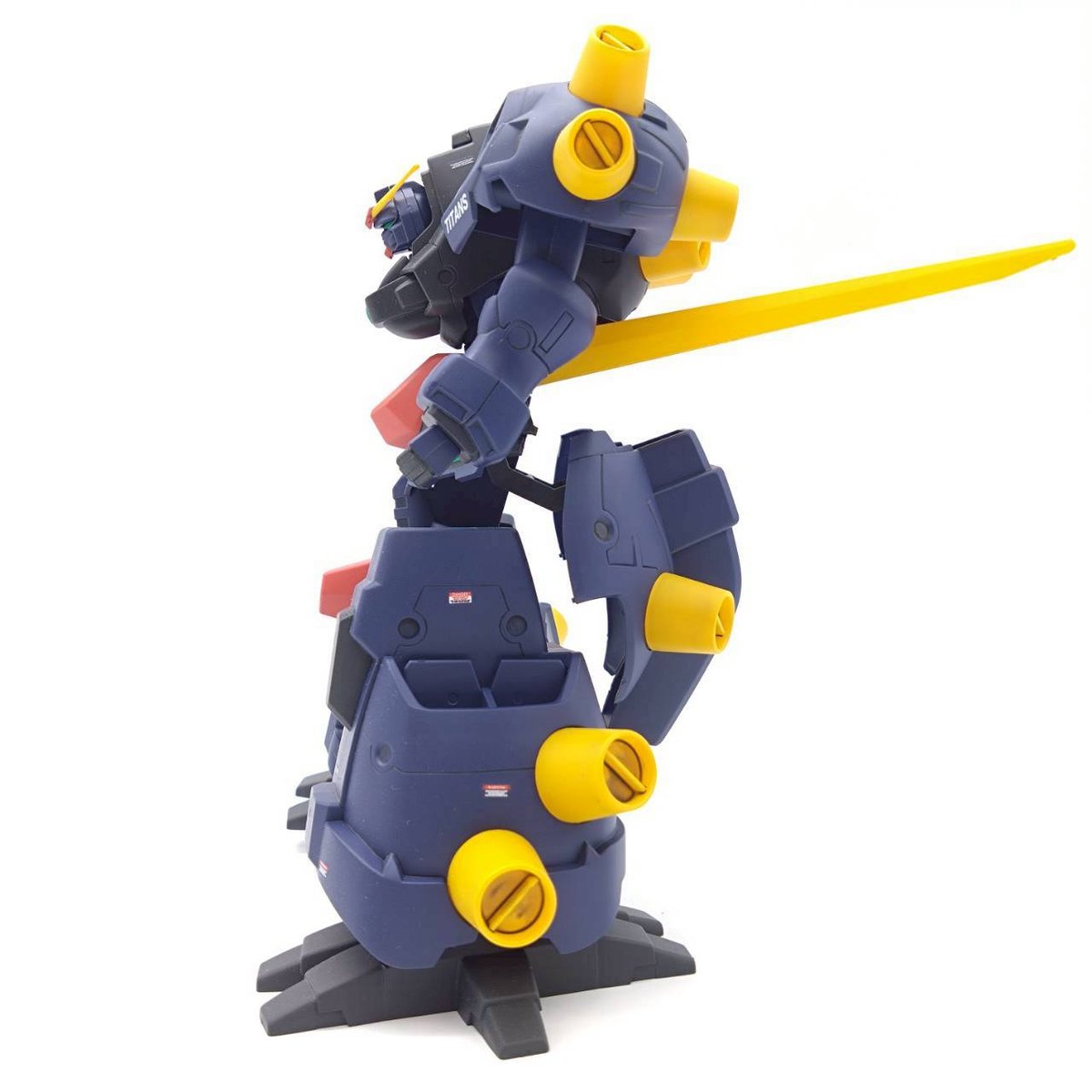 devilgundam-titans-2-detail-9
