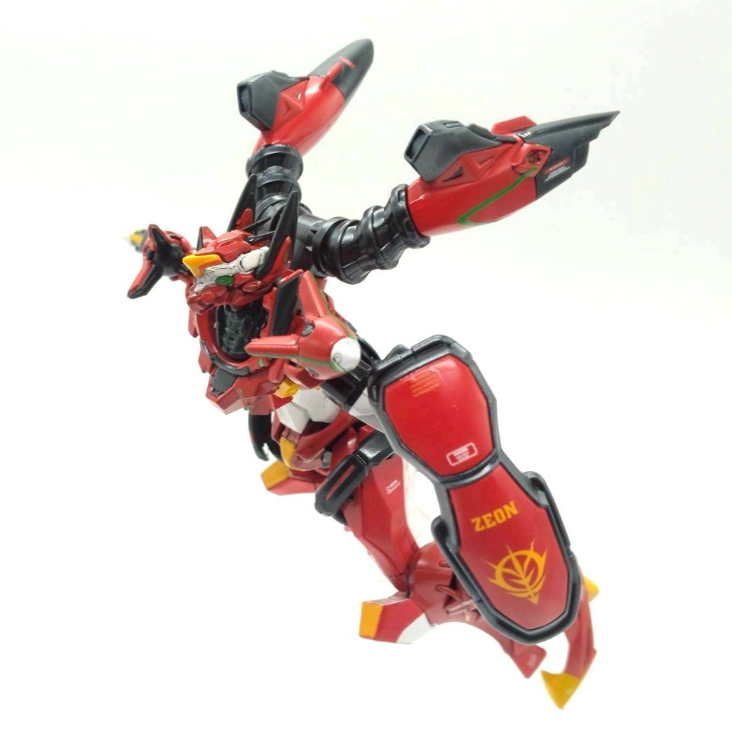 gquuuuuux-pm02-8-posing-7