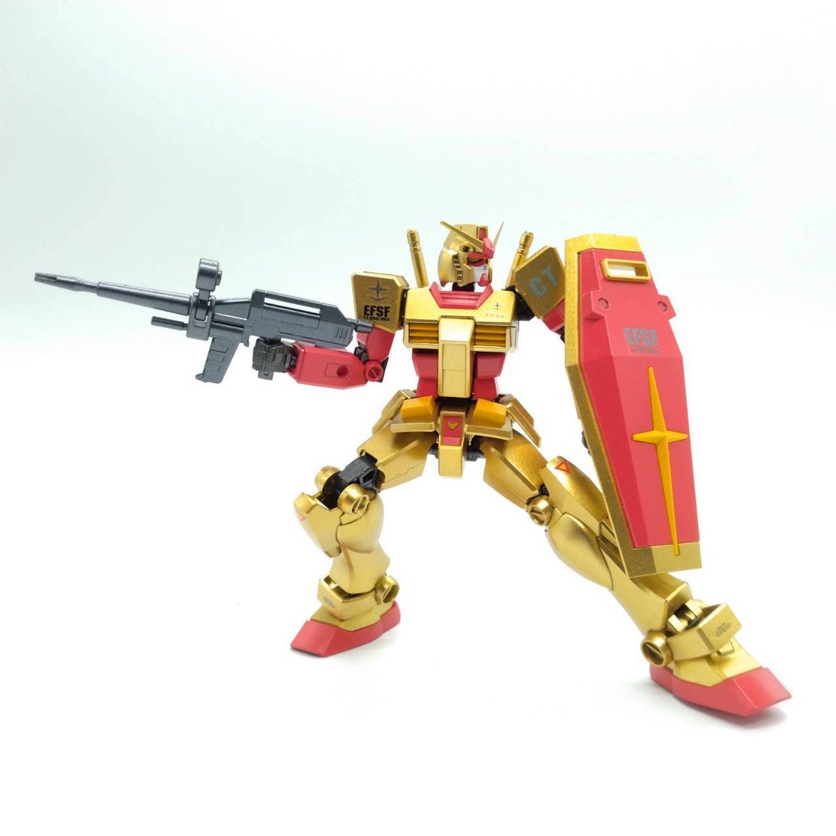gundam-chikentatsuta-8-posing-1