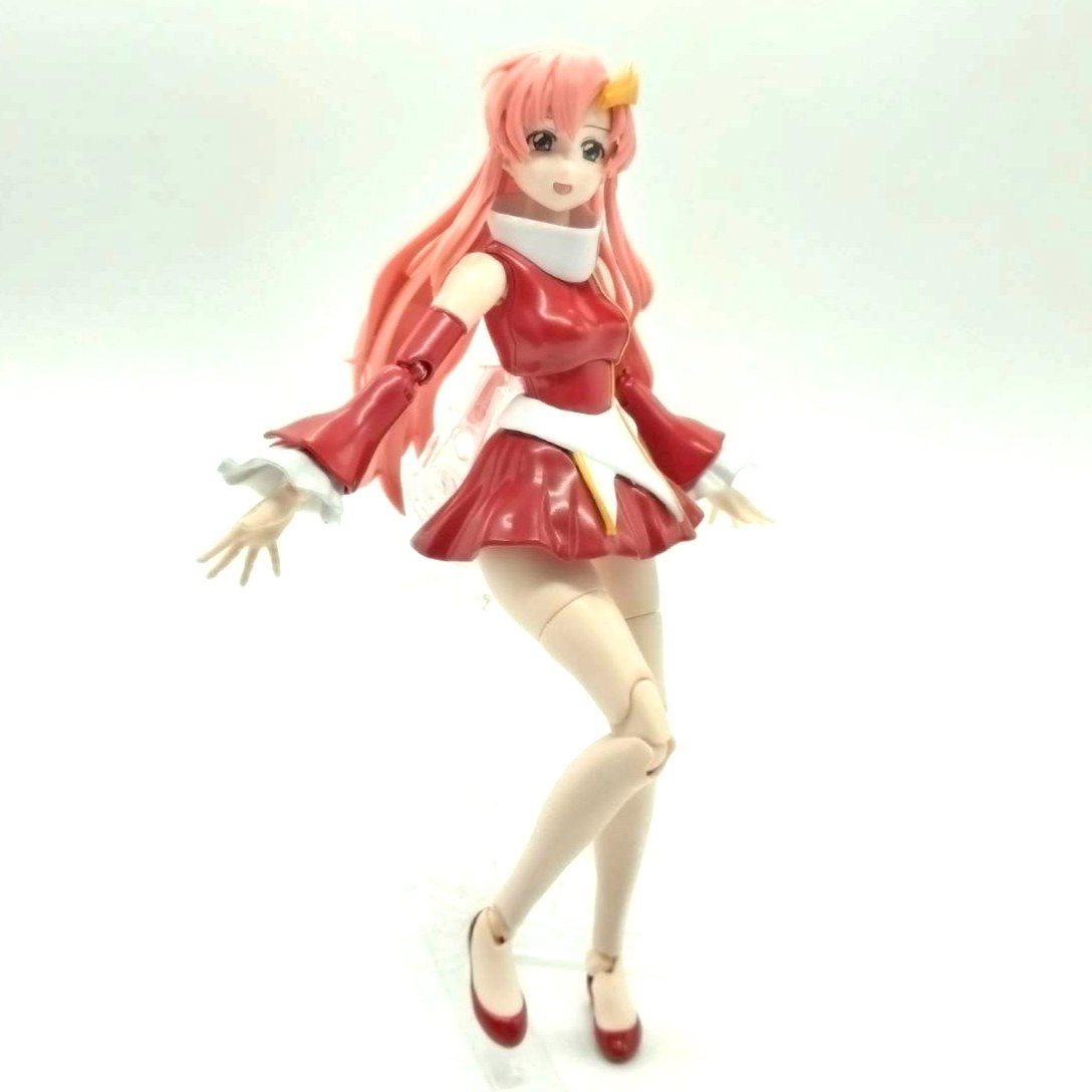 lacusclyne-santa-detail-5