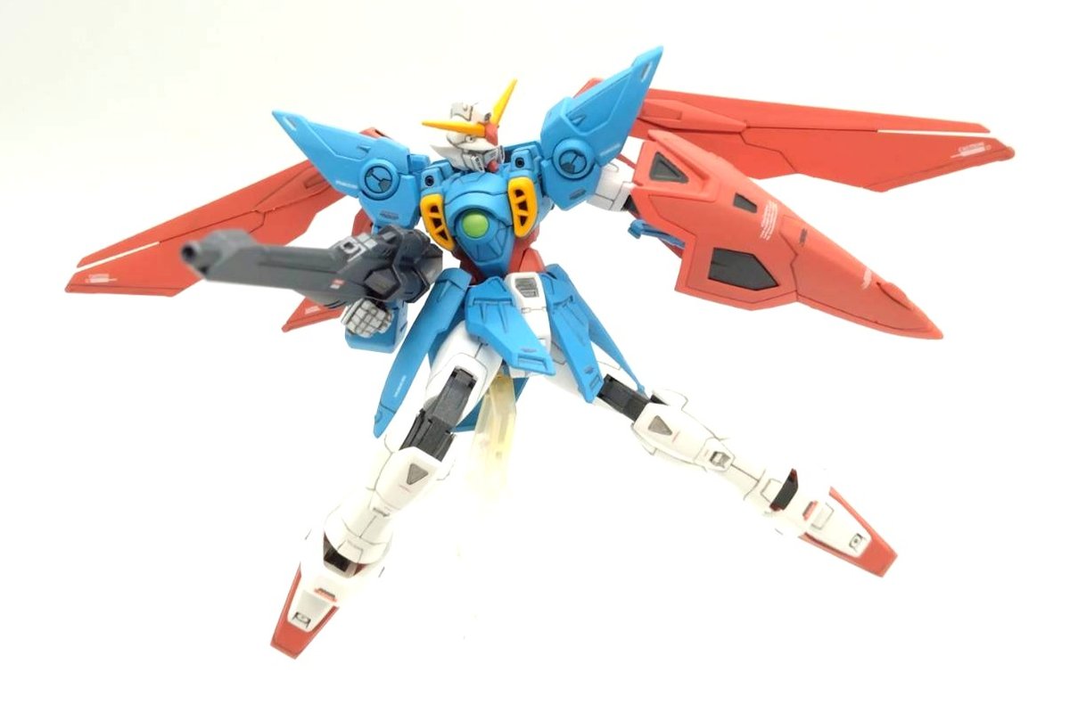 winggundam-ggun-8-posing-6
