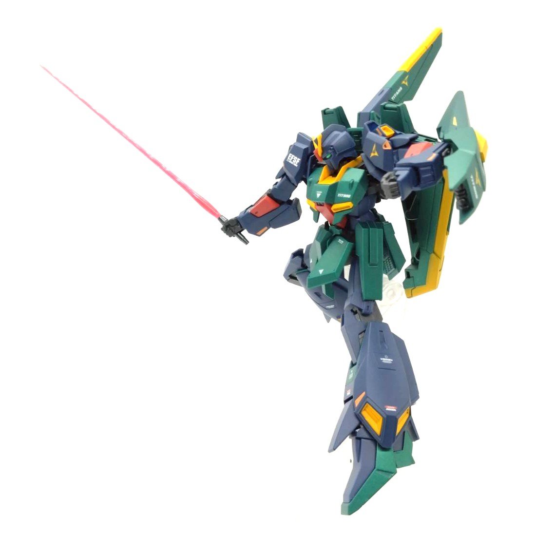 zetagundam-t-8-posing-14